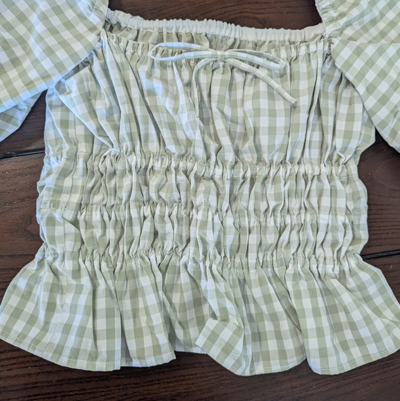 Handmade Smocked Light Green White Summer Gingham Cottagecore Puff sleeve blouse - Picture 3 of 7